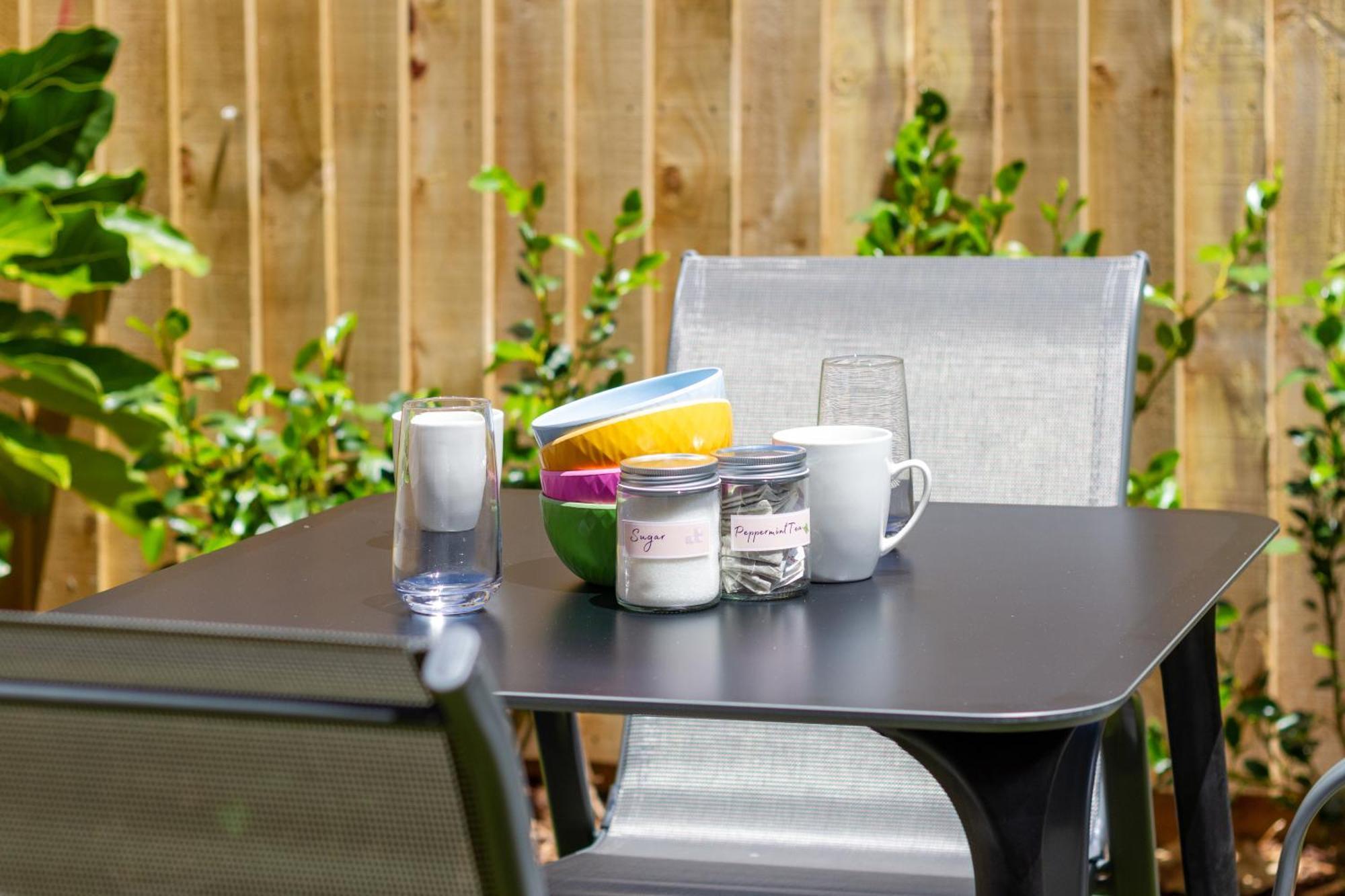 Apartamento Conveniently Located 2Br Townhouse In West Akl Auckland Exterior foto